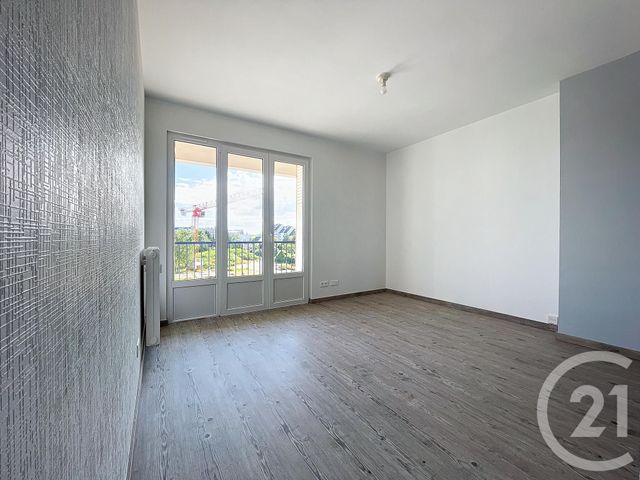 Appartement F3 à louer - 3 pièces - 54.8 m2 - TROYES - 10 - CHAMPAGNE-ARDENNE - Century 21 Martinot Immobilier