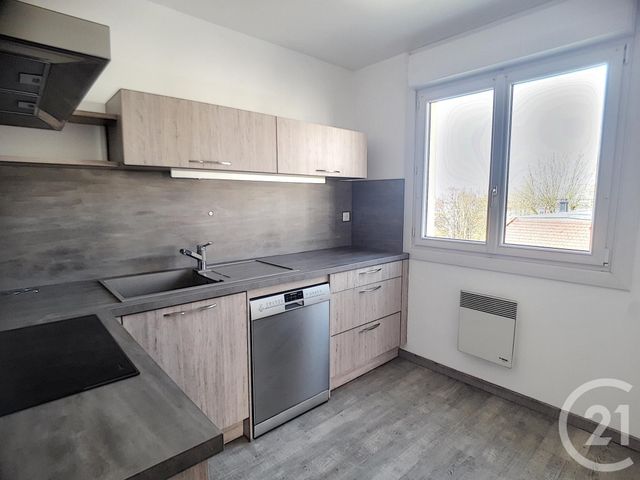 Appartement F2 à louer - 2 pièces - 58.0 m2 - TROYES - 10 - CHAMPAGNE-ARDENNE - Century 21 Martinot Immobilier