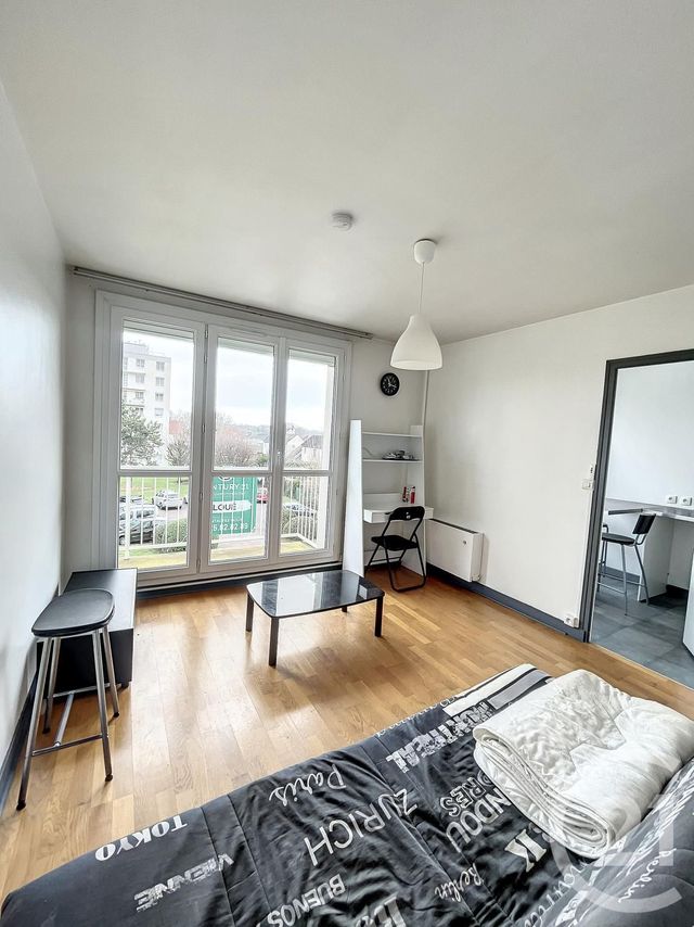 Appartement F1 à louer - 1 pièce - 28.9 m2 - TROYES - 10 - CHAMPAGNE-ARDENNE - Century 21 Martinot Immobilier